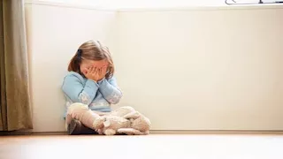 الداخلية تكشف تفاصيل فيديو تحرش بطفل داخل محل بالفتح