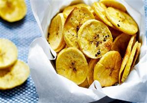 3 أضرار وفائدة وحيدة.. هل شرائح الموز المجففة صحية؟