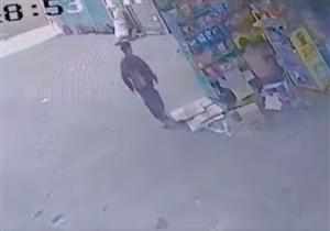 مصرع طفل أسفل عجلات جرار زراعي بمقطورتين في الدقهلية - فيديو  