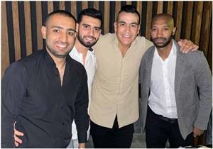 بالفيديو والصور.. شيكابالا ونجوم الكرة يرقصون مع الحضري في خطوبة ابنته