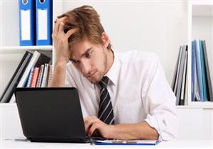 دراسة: مشاهدة التلفزيون تزيد من مخاطر الخرف.. والكمبيوتر يحمي منه