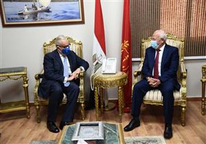 محافظ بورسعيد يستقبل السفير الإيطالي بالديوان العام