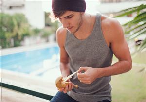 قبل أم بعد التمرين.. ما الوقت المثالي لتناول الموز؟