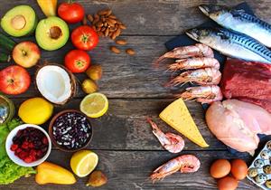 آكلي اللحوم أم النباتيون.. أيهما أكثر عرضة لكسور العظام؟