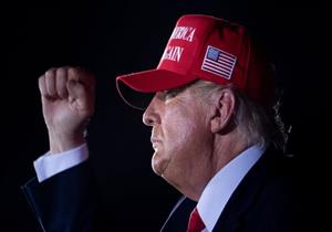 الانتخابات الأمريكية: كيف تتعامل وسائل الإعلام مع فوز ترامب المُحتمل؟