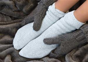 ماذا تكشف برودة الأطراف عن جسمك؟.. لن تتوقع 