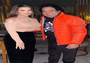 سر صورة جمعت جوهرة بمحمد منير.. هل تشارك في كليبه الجديد؟