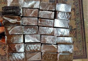 "عصابة سوسو".. حبس 3 متهمين بالاتجار في المخدرات ببنها 