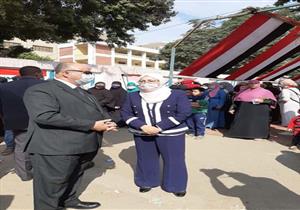 محافظ القاهرة يتفقد مجموعة من اللجان الانتخابية بالمنطقة الجنوبية