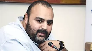 "كنت واحشني وهتوحشني أكتر".. شيكو ينعى المخرج الراحل سامح عبدالعزيز