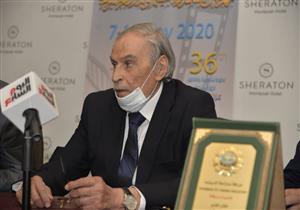 عزت العلايلي يتذكر نجومًا رحلوا ويتحدث عن مسيرته في "الأسكندرية السينمائي"