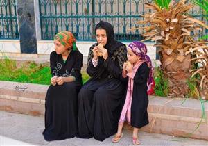  بالصور.. "سمر" تلجأ لـ"الفوتوسيشن" لعرض قضايا العنف والفقر في سوهاج