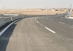 استقطاع حارة مرورية من طريق الفيوم في الاتجاهين لمدة شهرين