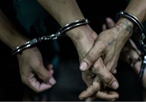 ضبط شخصين يديران مخزنين بداخلهم أدوية مهربة ومجهولة المصدر في القاهرة