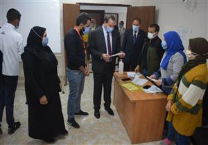 صور.. ألف طالب يخوضون انتخابات اتحاد الطلاب في جامعة سوهاج