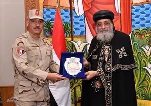 البابا تواضروس يستقبل وفدا من طلبة كلية القادة والأركان