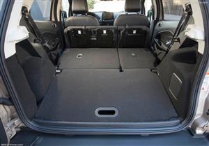 قبل الشراء.. تعرف على أرخص سيارة تحمل شعار علامة فورد بمصر