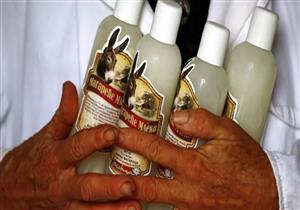 ما سر استخدام لبن الحمير لنضارة البشرة؟