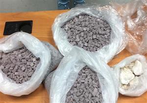 جمارك مطار الغردقة تضبط 8 آلاف قرص مخدر مع راكبة فرنسية