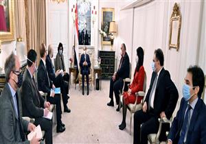 السيسى يستقبل سكرتير عام منظمة التعاون الاقتصادي والتنمية في باريس