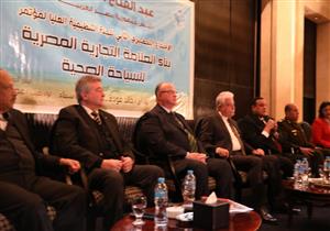 محافظ القاهرة يؤكد أهمية الاستفادة من أماكن السياحة العلاجية