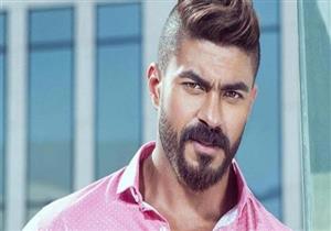 خالد سليم يعزي أسرة الشيخ صالح كامل