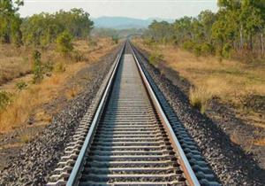 صربيا وكوسوفو توقعان اتفاقيات بشأن خط سكة حديد وطريق سريع