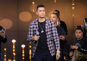 "بيوتنا اتخربت".. حسن شاكوش معلقًا على قرار وقفه عن الغناء