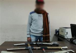 عبر ميناء سفاجا البحري.. إحباط تهريب 50 ألف طلقة رش و5 قطع سلاح أبيض