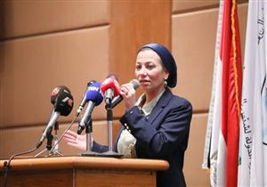اليوم.. وزيرة البيئة تتفقد منطقة الـ"بلو هول" بدهب 