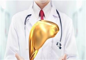 مشروب طبيعي يعزز صحة الكبد والبشرة.. تناوله