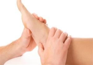 كيف تُخفف متاعب القدم المسطحة؟ 