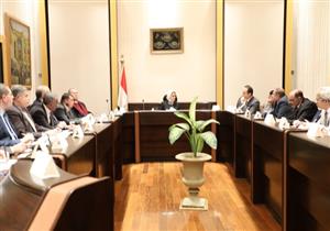 أكثر دقة من الماسح.. توزيع 20 بوابة حرارية على المطارات لفحص الركاب