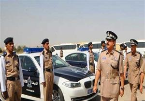 عمان.. الشرطة تقبض على 21 امرأة و9 رجال من داخل فندق وتكشف جريمتهم