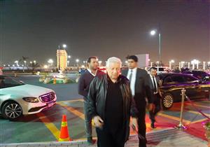 بالصور- مرتضى منصور وأحمد زكي بدر في عزاء "حسني مبارك"