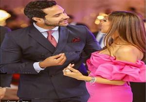 صور| برسالة رومانسية.. كريم فهمي يهنئ زوجته بعيد ميلادها