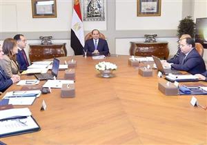 السيسي يوجه الحكومة بمواصلة خطة تطوير الغزل والنسيج