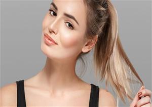 تهدد شعرك بالتلف والتساقط.. 5 عادات يومية احذريها