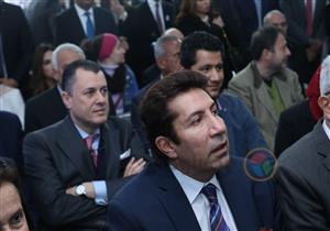 صور وفيديو| هاني رمزي وليلى علوي أبرز حضور افتتاح مستشفى الناس الخيري 