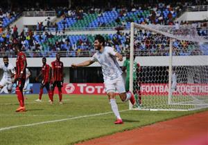 بيراميدز يكتسح زاناكو ويقترب من المربع الذهبي للكونفدرالية