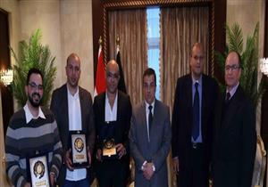 الداخلية تُكرم أصحاب مبادرة إغاثة المواطنين خلال فترة التقلبات الجوية