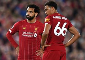 أرنولد يتفوق على صلاح ويتوج بجائزة لاعب الشهر بليفربول