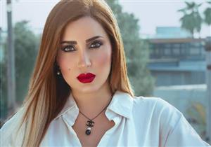 بالفيديو.. نسرين طافش تمارس التمارين الرياضية داخل منزلها