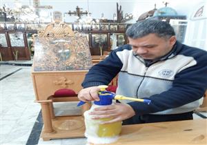 "نصلي من أجل مصر".. تعقيم كنيسة الروم الأرثوذكس بدمياط- صور