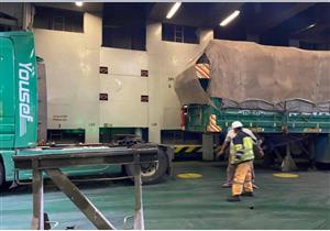 وزير النقل يتابع حركة شاحنات البضائع بموانئ البحر الأحمر