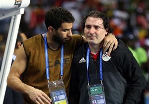 وفاة والدة مدرب المنتخب الأسبق: "أنا بره مصر ومش عارف أرجع"
