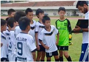 كيف تأثر المدرب المصري في الصين أحمد معوض بفيروس كورونا؟ (حوار)