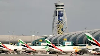 طيران الإمارات تعلق رحلاتها إلى دمشق