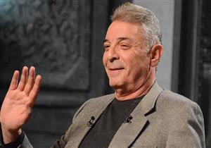  بصورة مع والدته.. حميدة يهنئ جمهوره بعيد الفطر