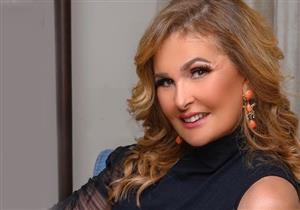 فيديو| يسرا تبكي على الهواء .. لهذا السبب